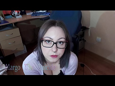 ❤️ Merch Sexy gyda Sbectol Yn Sugno Dildo'n Ddwfn ar y Camera ️ Fffycin ar cy.masseffect1.ru ️❤